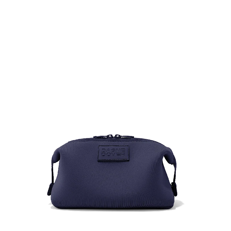 Hunter Toiletry Bag in Storm, Large