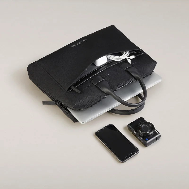 Pathfinder Slim Briefcase